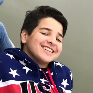 Meet your Posher, Christian